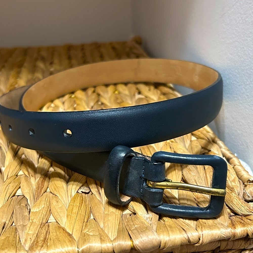 Land’s End Women’s Navy Glove Leather Belt 26